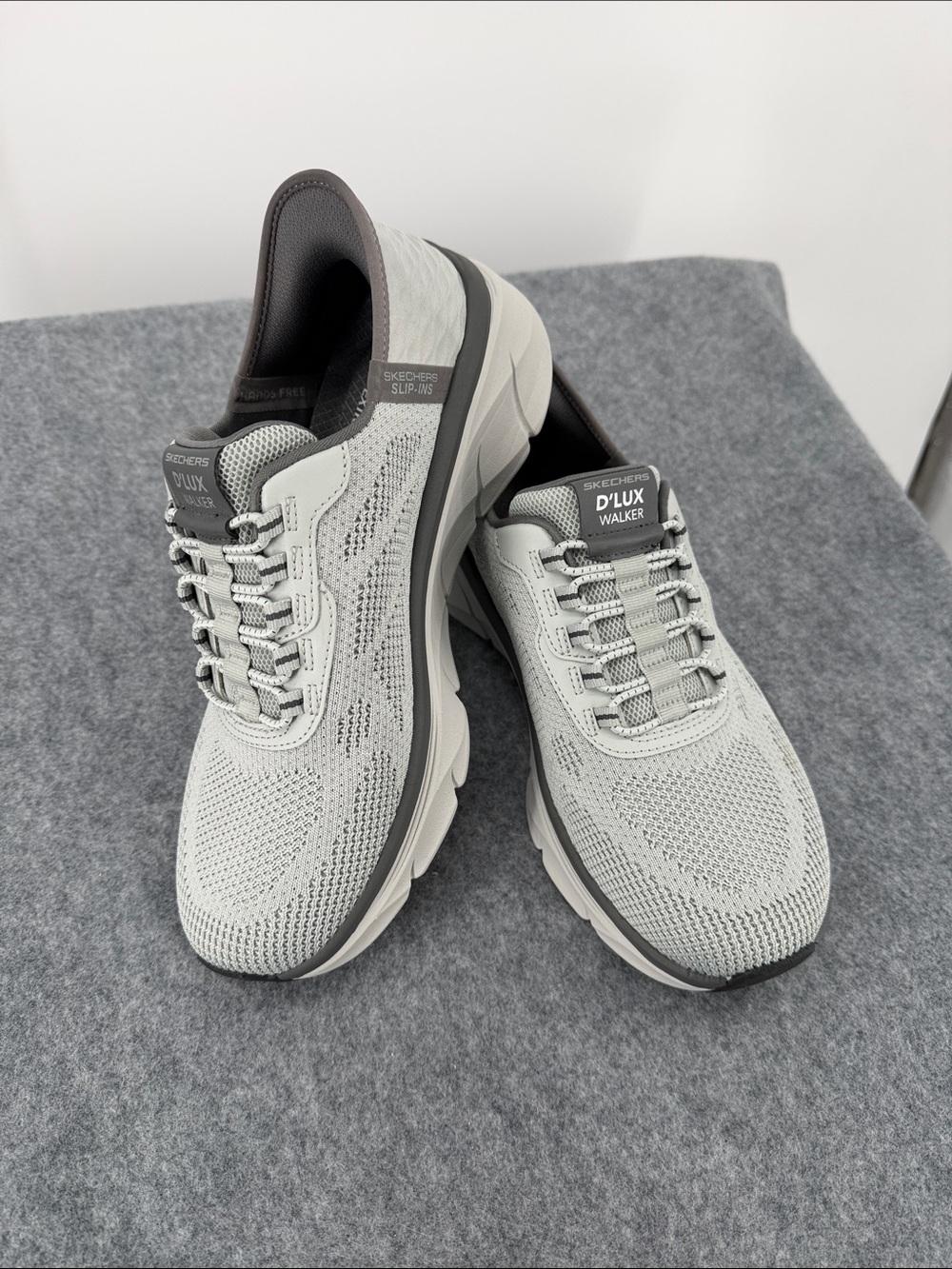 Skechers Sport Slip-Ins RF: D'Lux Walker 2.0 shoes NWT size 8